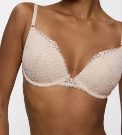 Triumph AURA SPOTLIGHT