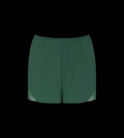 Triumph AURA SPOTLIGHT