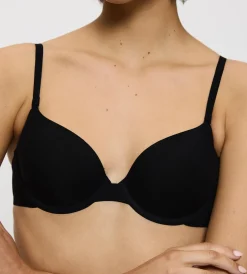 Triumph BODY MAKE-UP