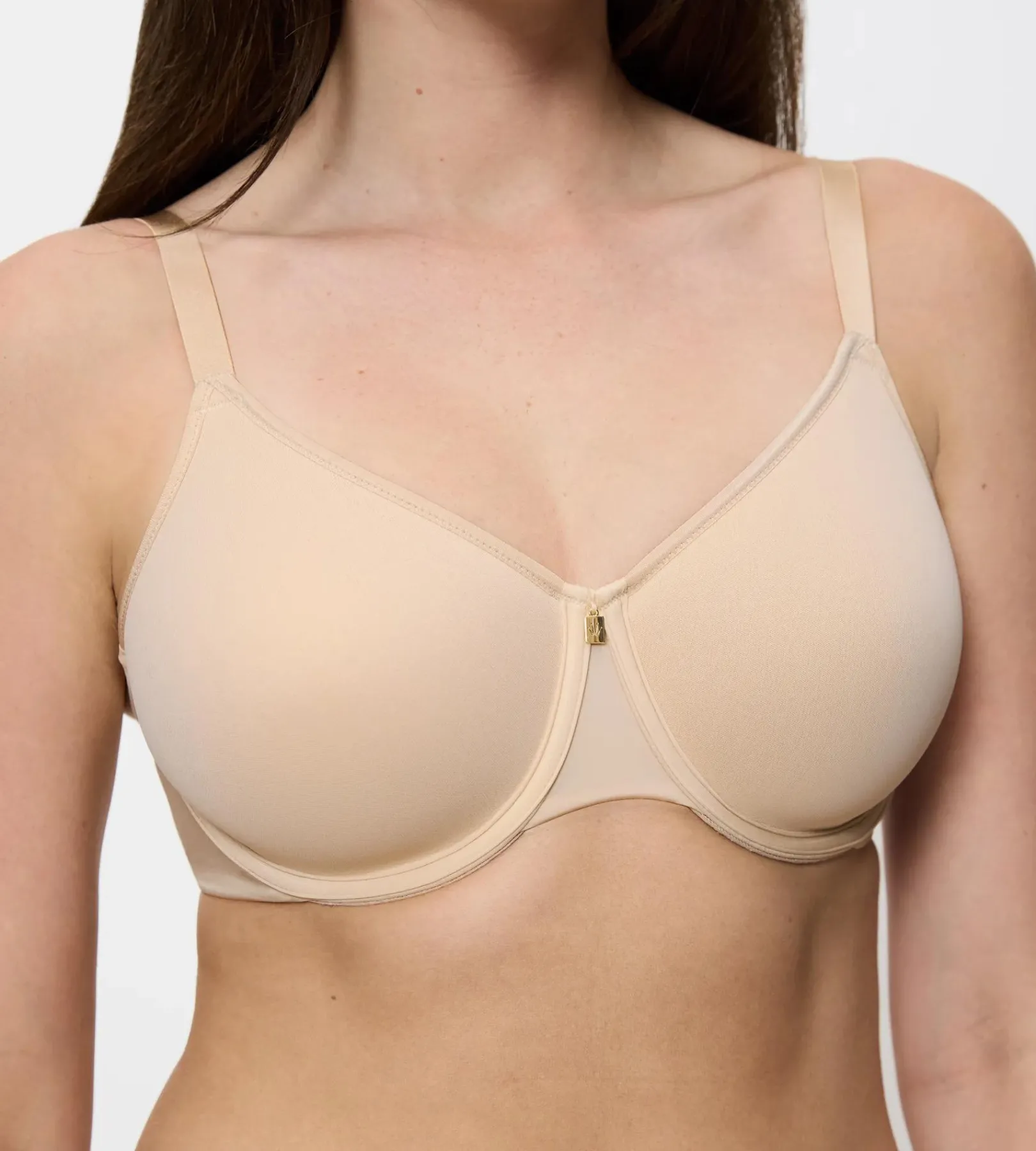 Triumph BODY MAKE-UP ESSENTIALS