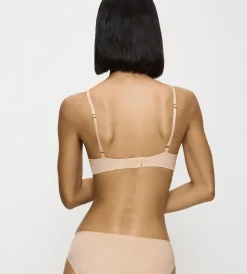 Triumph BODY MAKE-UP ESSENTIALS