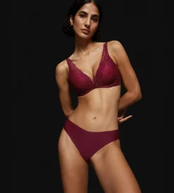 Triumph BODY MAKE-UP ILLUSION LACE