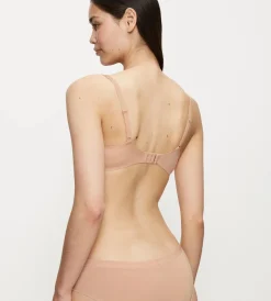 Triumph BODY MAKE-UP SOFT TOUCH