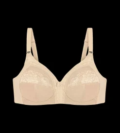 Triumph CLAUDETTE 104