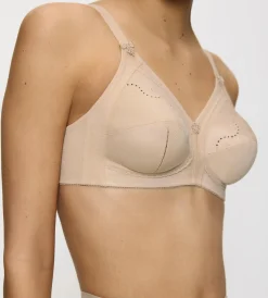 Triumph DOREEN + COTTON 01