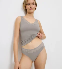 Triumph FEEL OF MODAL