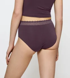 Triumph FEEL OF MODAL