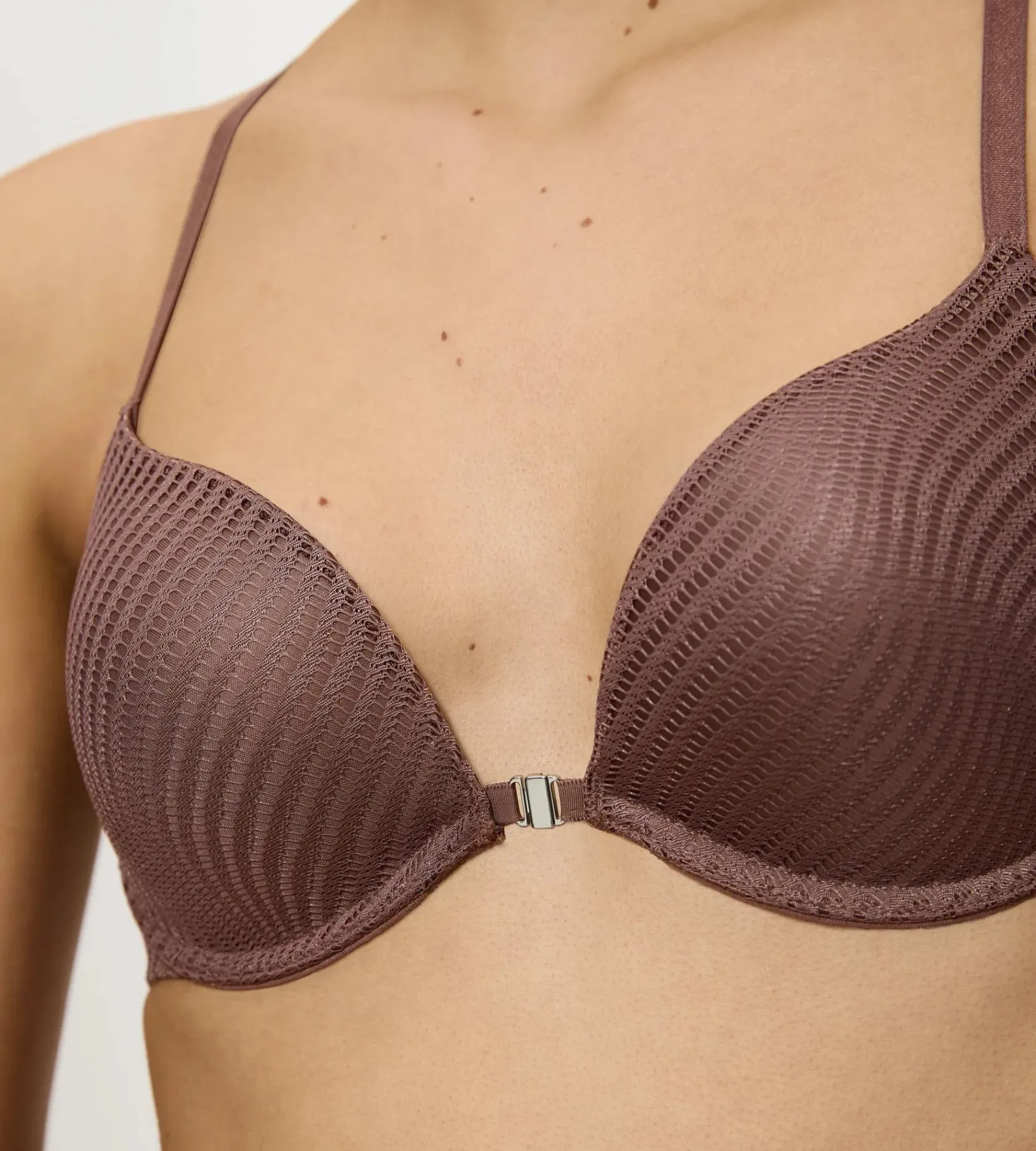 Triumph HARMONY SPOTLIGHT