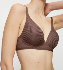 Triumph HARMONY SPOTLIGHT