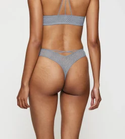 Triumph HARMONY SPOTLIGHT