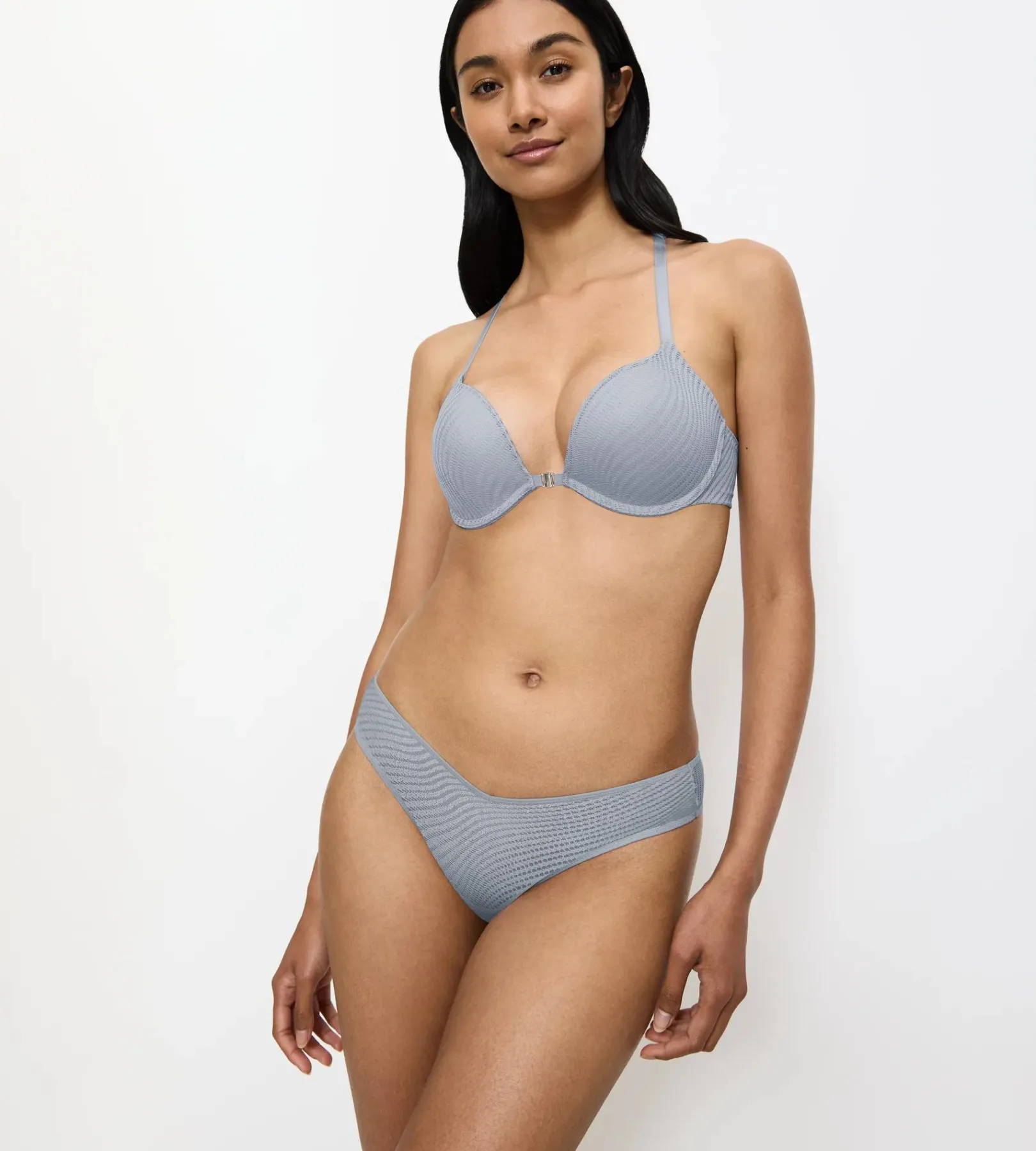 Triumph HARMONY SPOTLIGHT