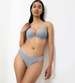 Triumph HARMONY SPOTLIGHT