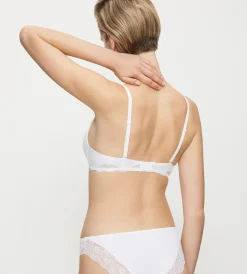 Triumph LOVELY MICRO