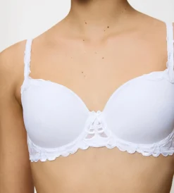 Triumph MODERN FINESSE