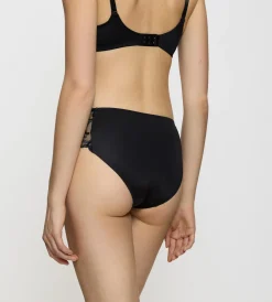 Triumph MODERN FINESSE