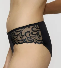 Triumph MODERN FINESSE