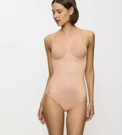 Triumph MODERN FINESSE