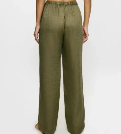 Triumph SILKY SENSUALITY