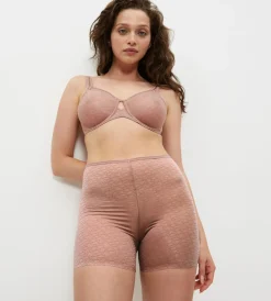 Triumph SIGNATURE SHEER