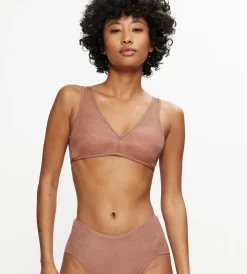 Triumph SIGNATURE SHEER