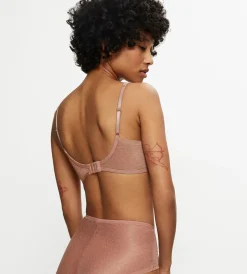 Triumph SIGNATURE SHEER