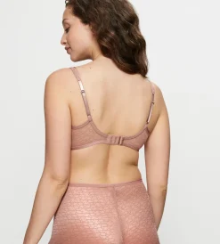 Triumph SIGNATURE SHEER