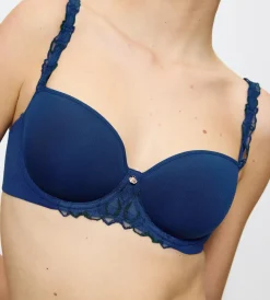 Triumph WILD AZALEA FLORALE