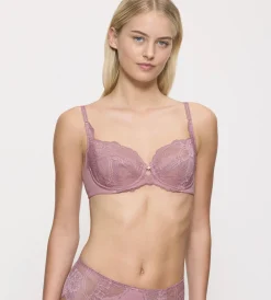 Triumph WILD PEONY FLORALE