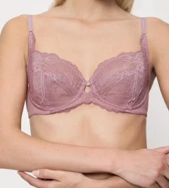 Triumph WILD PEONY FLORALE