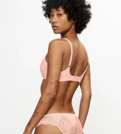 Triumph WILD PEONY FLORALE